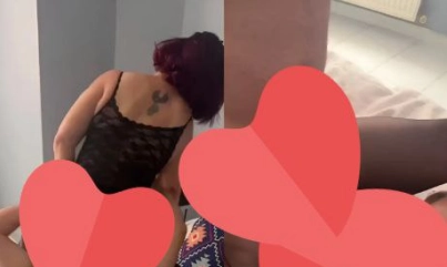 Kızıl Saçlı Zengin Milf