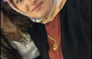 Türbanlı Karısını Paylaşan