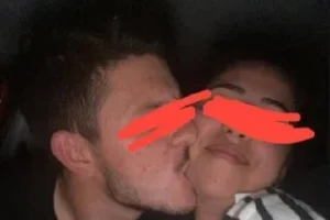 Nişanlı çift
